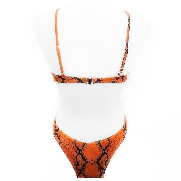 NEW SHEIN Orange & Black Snakeskin Underwire Front Underwire High Cut Bikini S - Picture 3 of 3